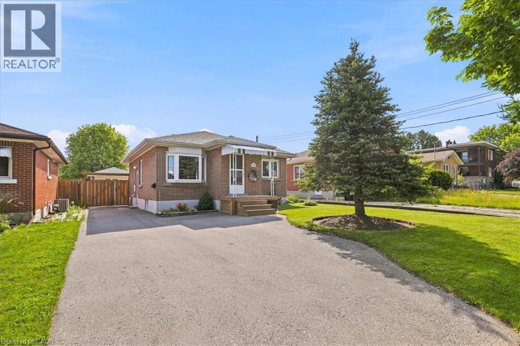 472 HIGHLAND Road E, Kitchener