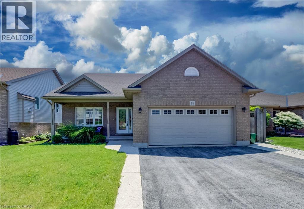 18 CHERRY Avenue, Smithville