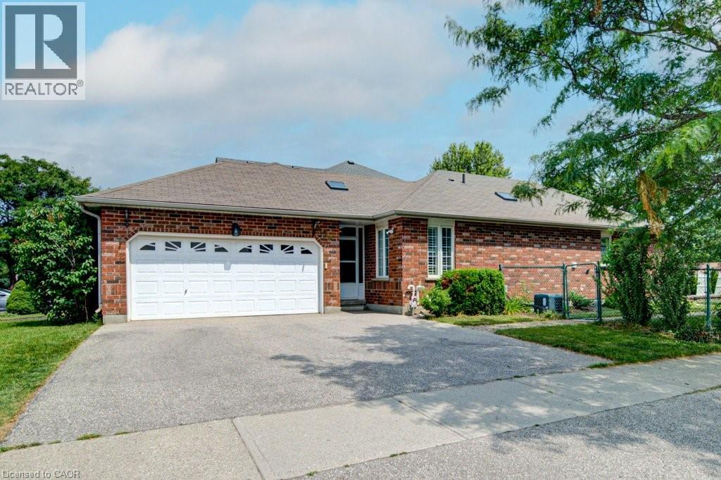 330 LAKE LOUISE Boulevard, Waterloo
