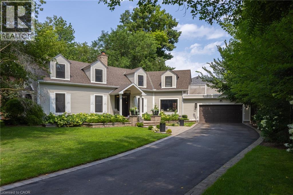 105 WHITTINGTON Place, Oakville
