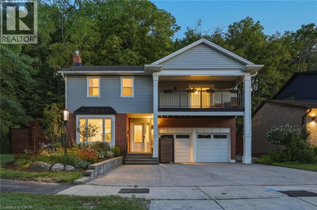 18 DUNDEE Drive, Stoney Creek