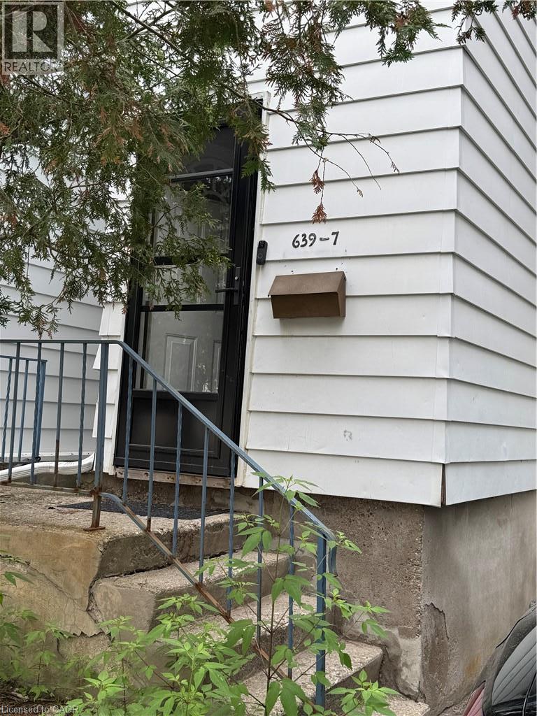 639 ALBERT Street UnitNo. 7, Waterloo