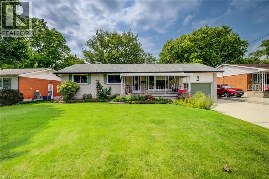 88 RIVERSIDE Drive, New Hamburg