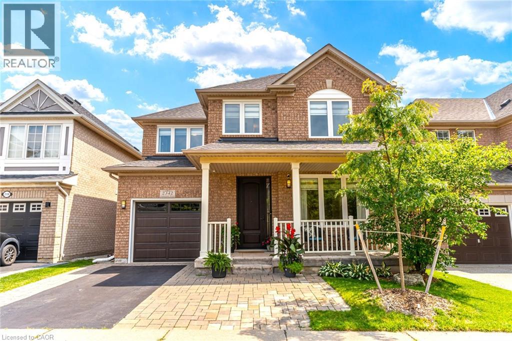 2342 LIONSTONE Drive, Oakville