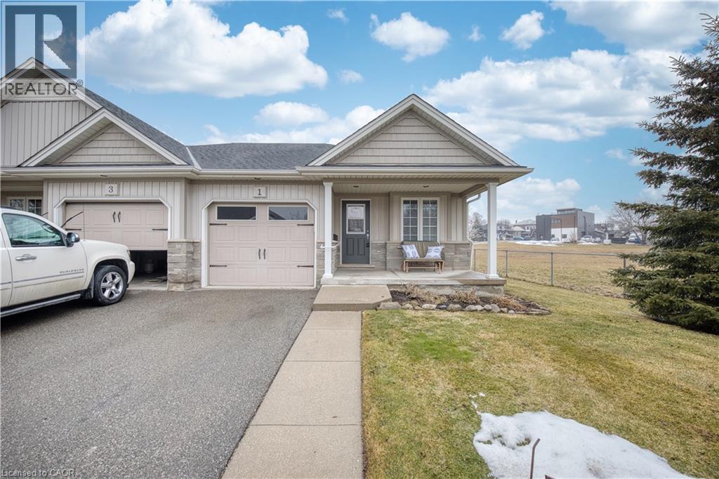 1 SUNNYDALE Court, Smithville