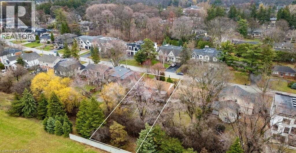 1051 MELVIN Avenue, Oakville
