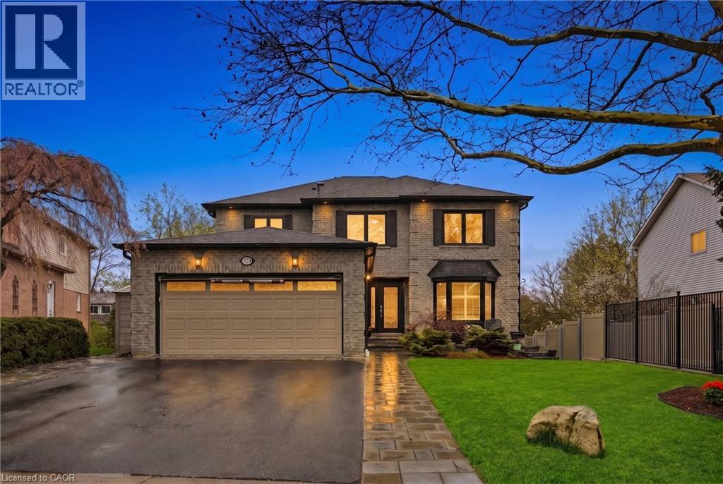 23 GOLFVIEW Crescent, Dundas