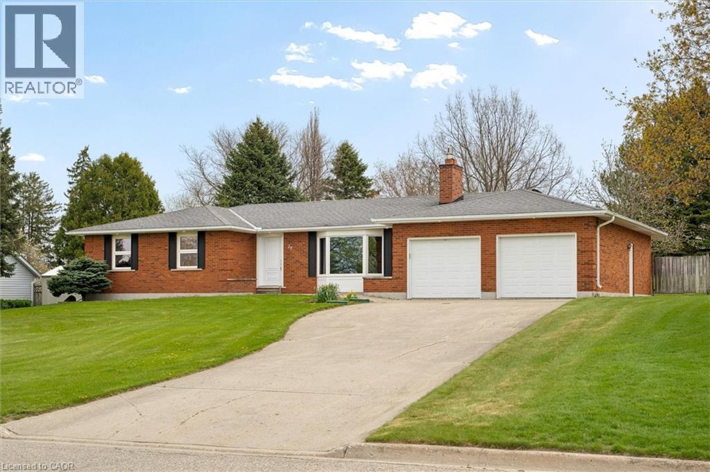 28 STRAUSS Court, St. Agatha