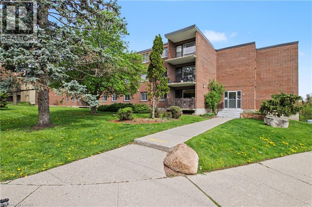 4 AVALON Place UnitNo. 105, Kitchener
