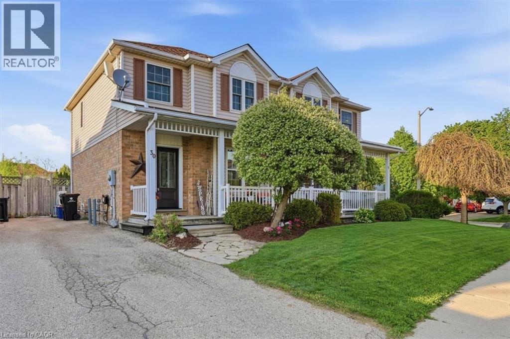30 BRISTOW CREEK Drive, Elmira