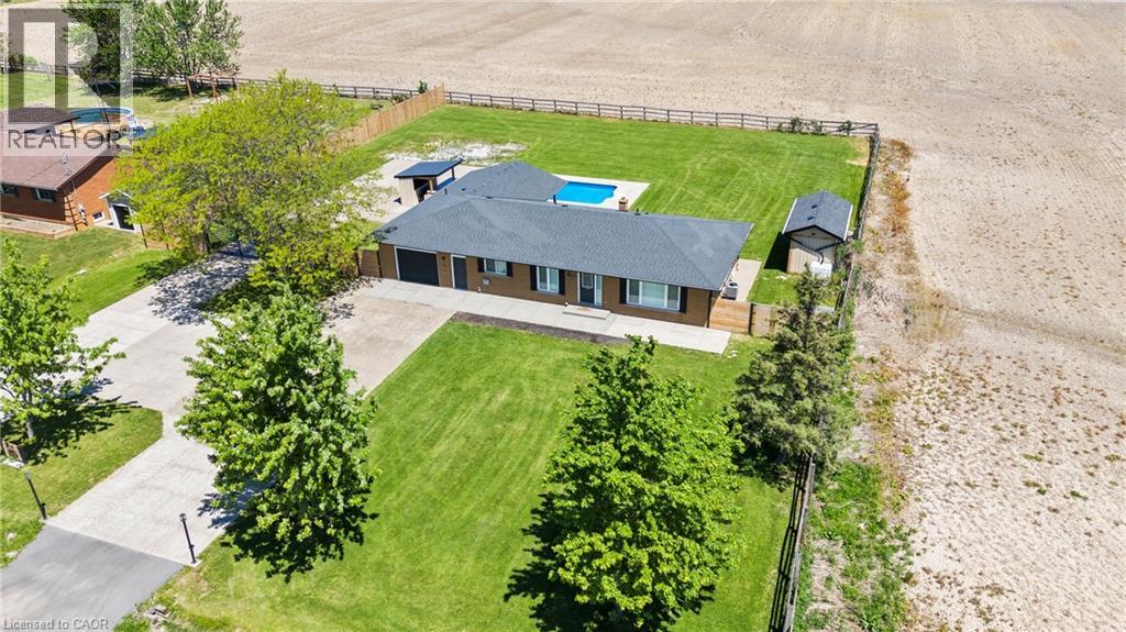 214 BINBROOK Road, Glanbrook