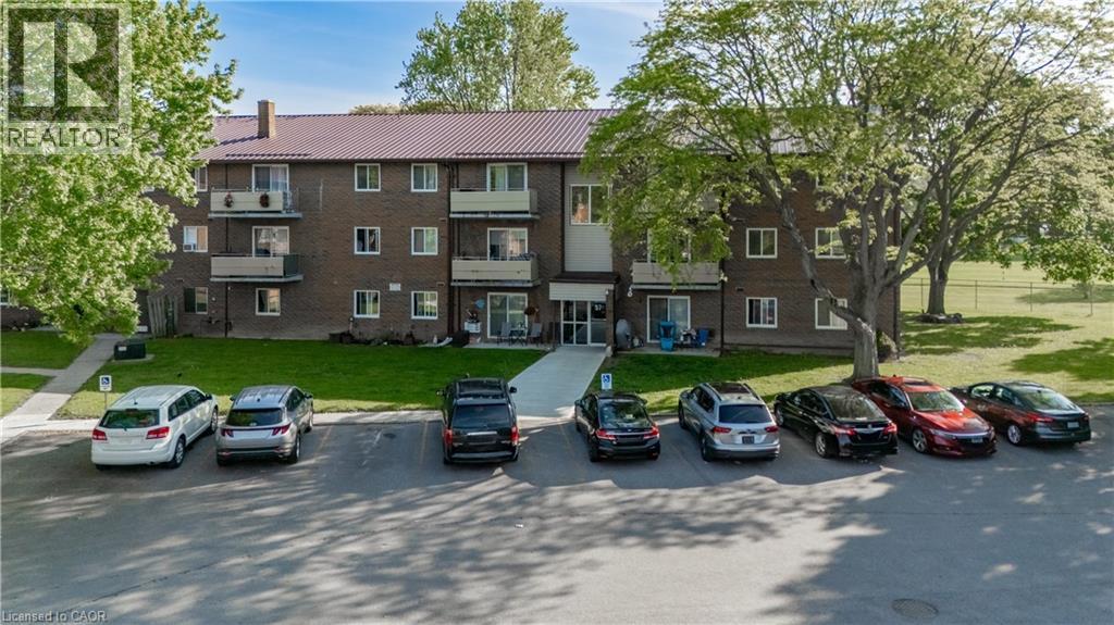 57 BALDOON Road UnitNo. 302, Chatham