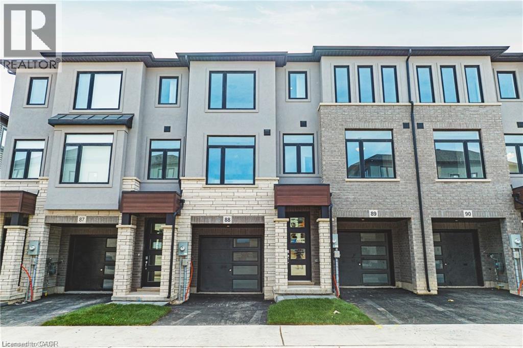 155 EQUESTRIAN Way UnitNo. 88, Cambridge