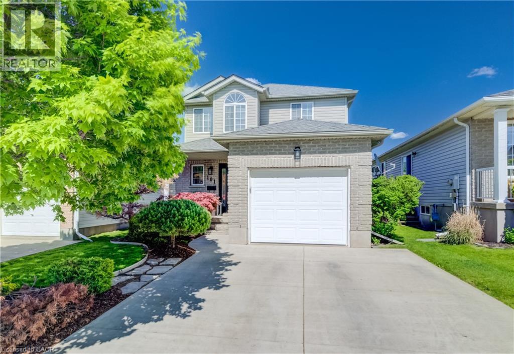 101 EDGEMERE Drive, Cambridge