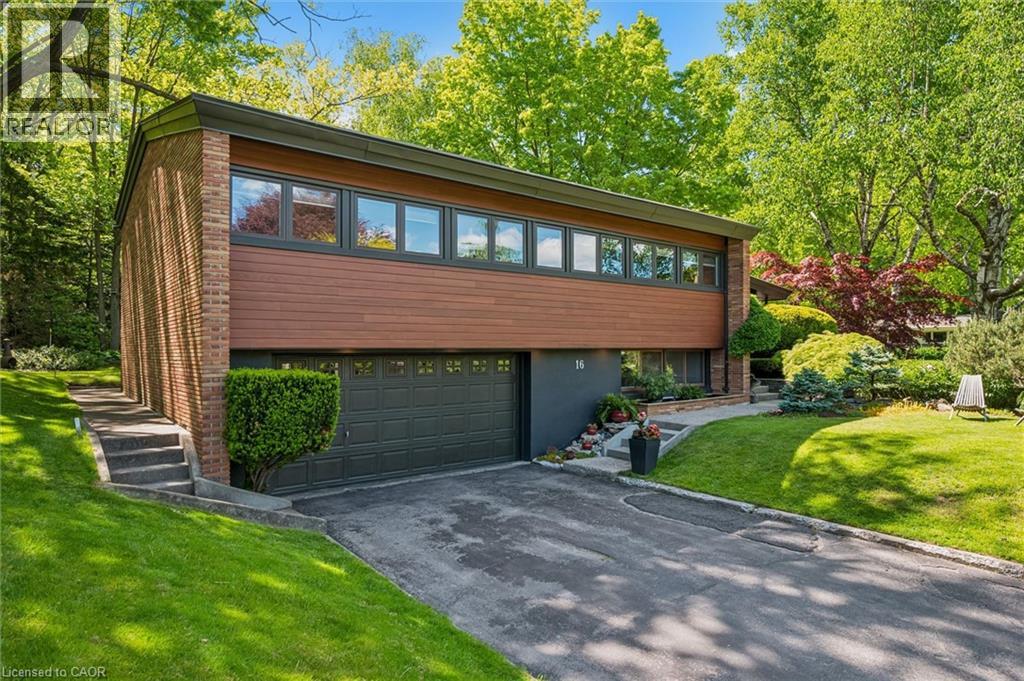 16 PARKWOOD Drive, Cambridge