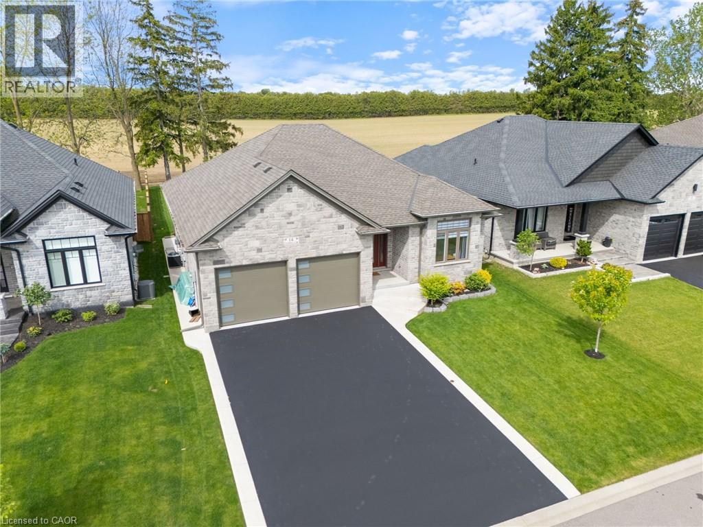 14 STONEBRIDGE Place, Simcoe