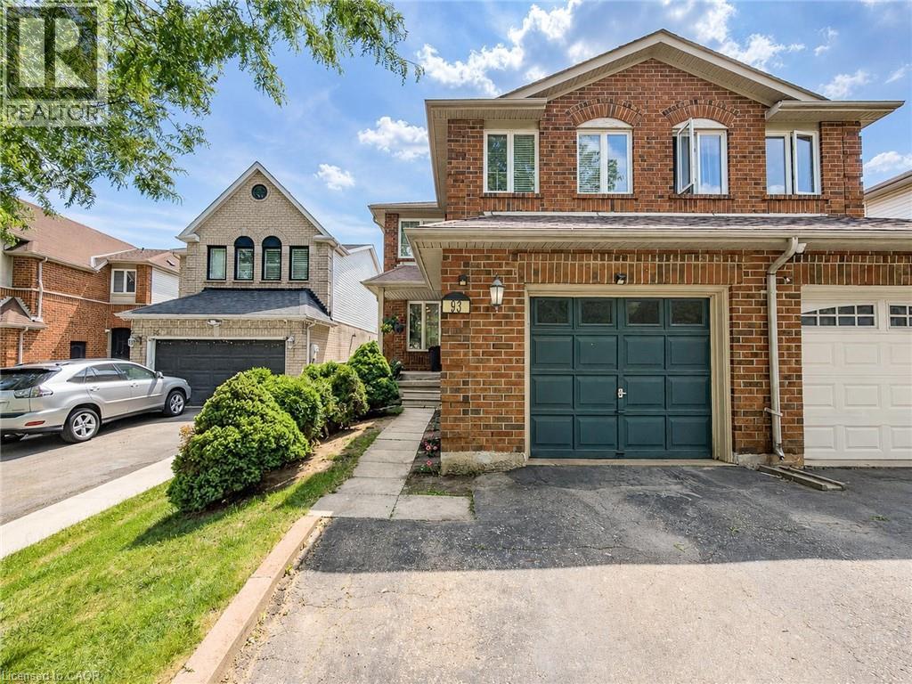 93 TOWNLEY Crescent, Brampton