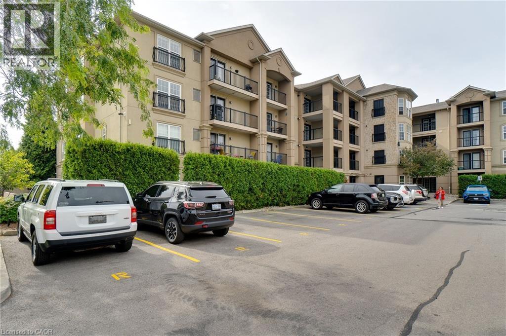 2045 APPLEBY Line UnitNo. 305, Burlington