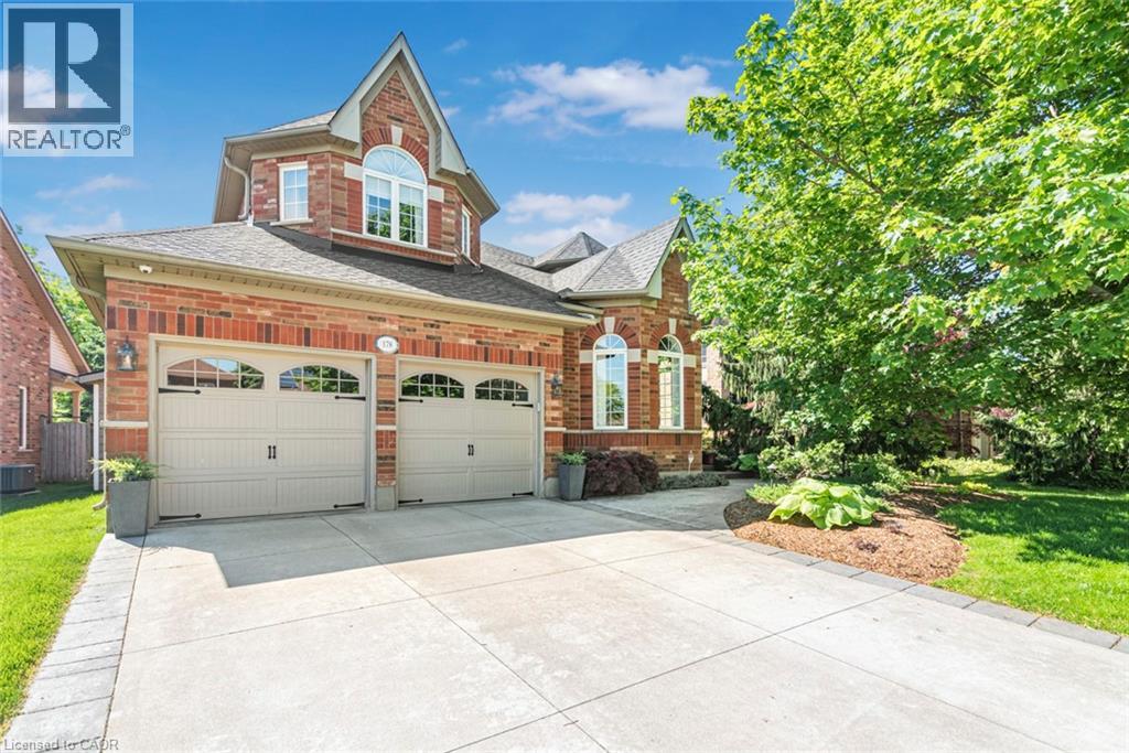 178 VALMONT Court, Ancaster