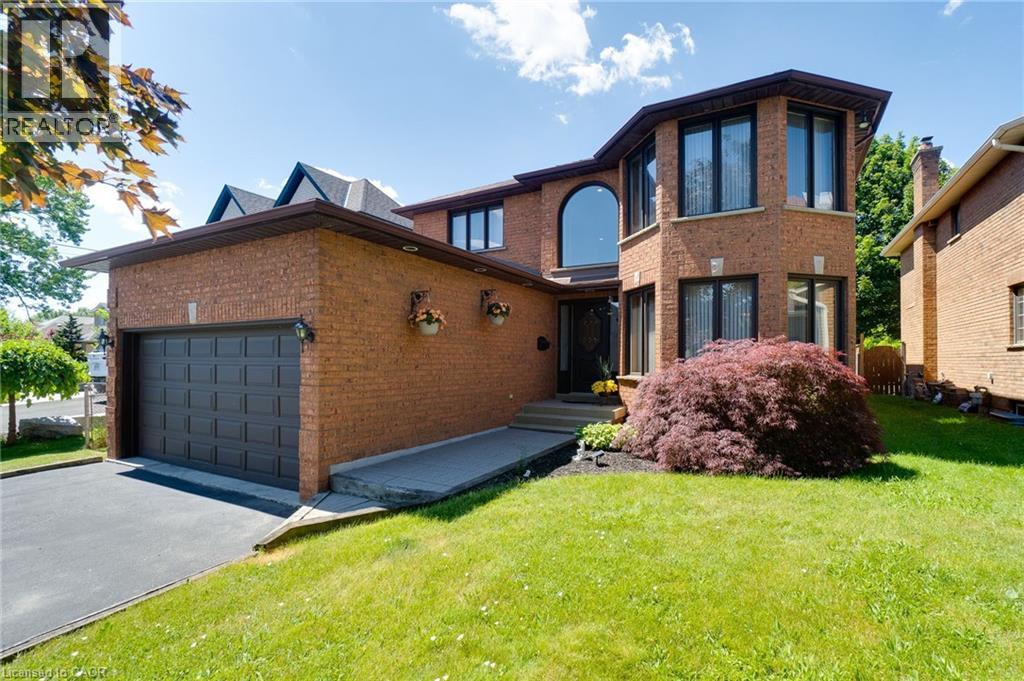 2560 RUGBY Road, Mississauga