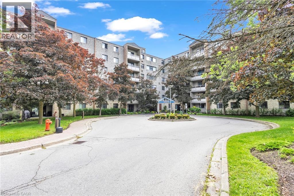 93 WESTWOOD Road UnitNo. 206, Guelph