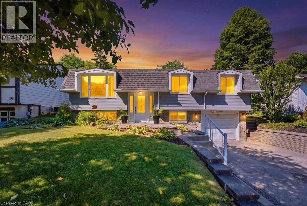 14 GATEWAY Drive, Guelph