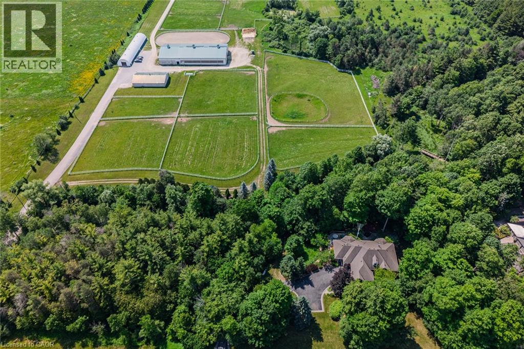 6711 WELLINGTON RD 34, Puslinch