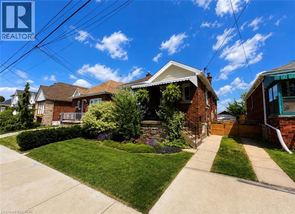 47 WEIR Street S, Hamilton