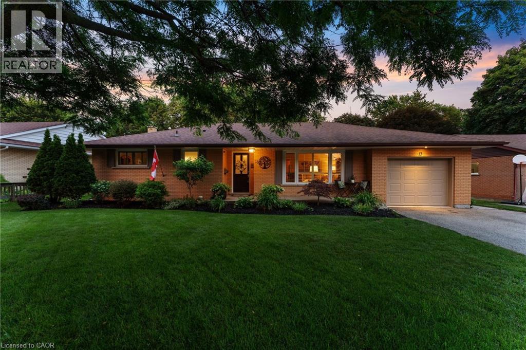 13 BLUE BIRD Place, Elmira