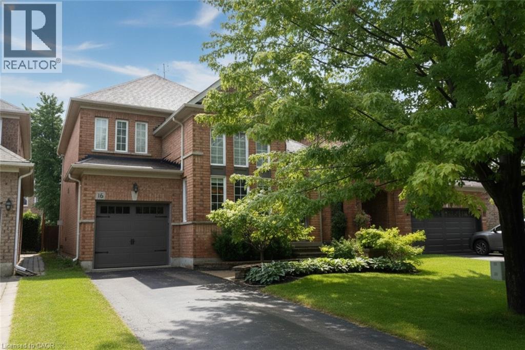 16 WOODCOTE Crescent, Georgetown
