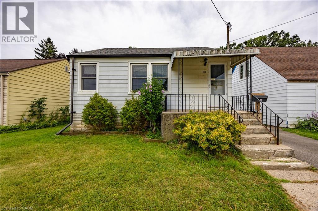 82 SALISBURY Avenue, Brantford