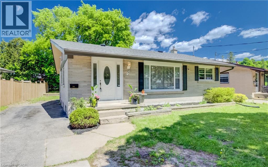 152 CLARK Avenue, Kitchener
