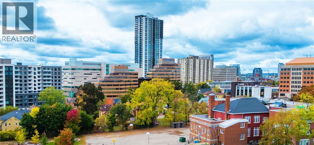 60 FREDERICK Street UnitNo. 2209, Kitchener