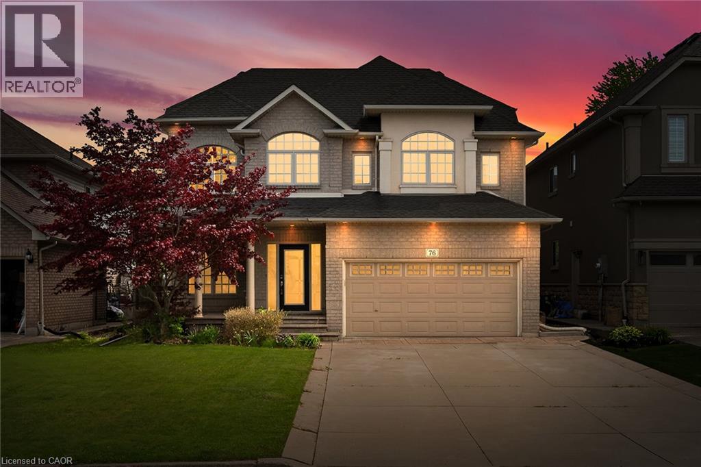76 MOORLAND Crescent, Ancaster