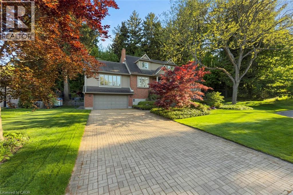 18 STONEGATE Drive, Hamilton