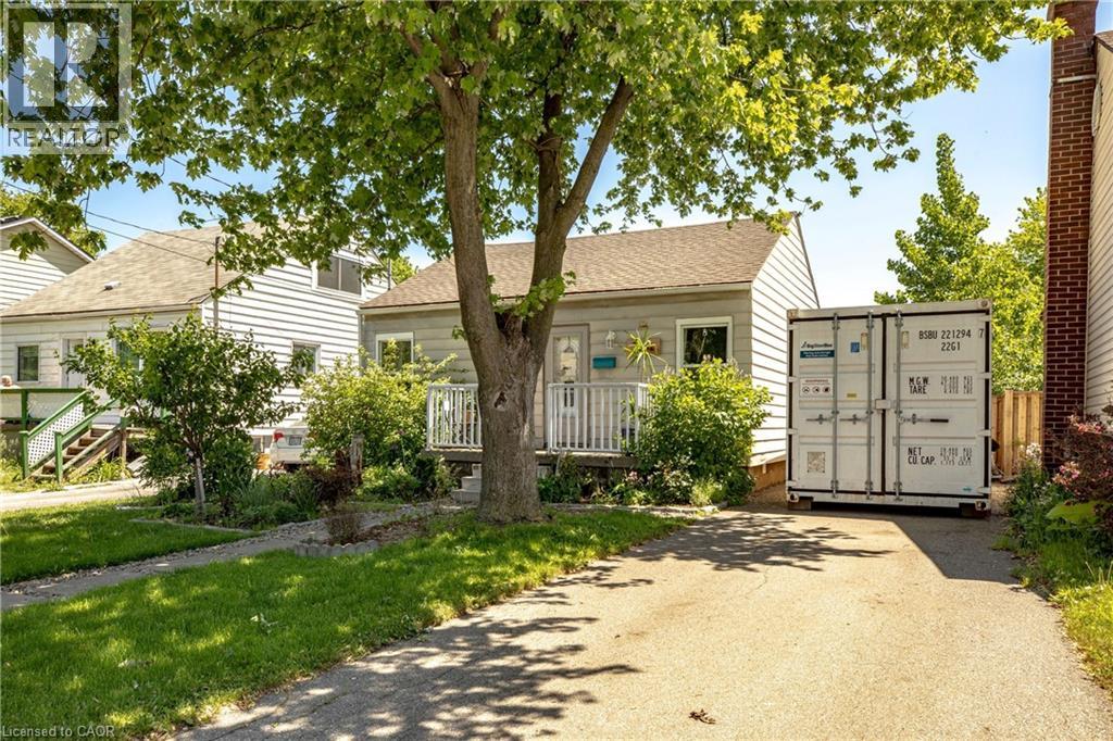 364 TRAGINA Avenue N, Hamilton