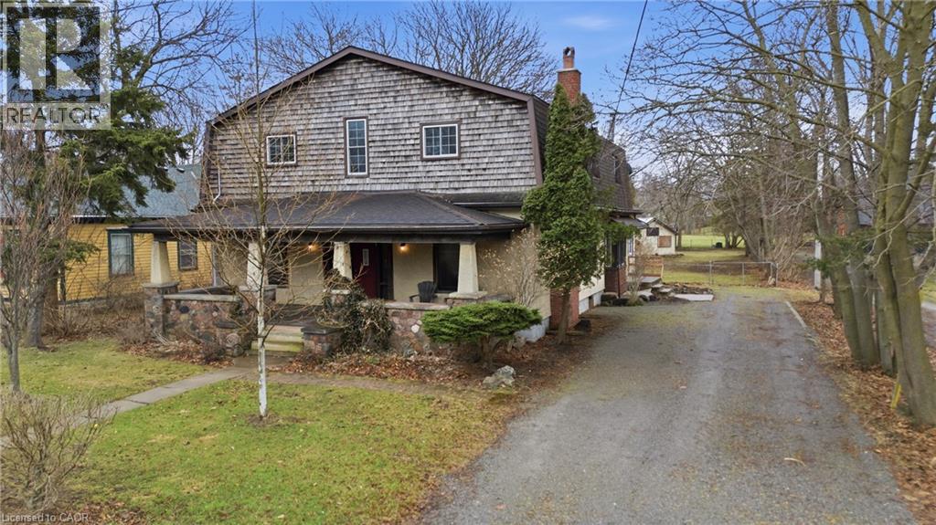 211 CANBOROUGH Street, Smithville