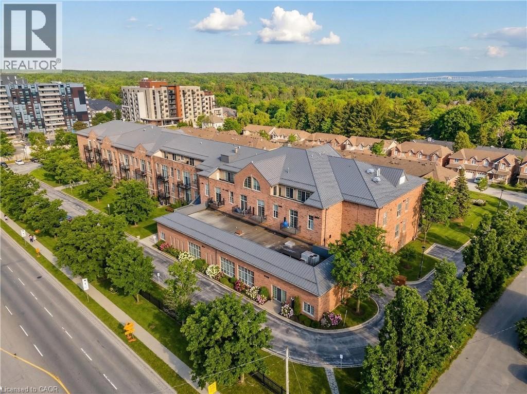 262 DUNDAS Street E UnitNo. 320, Waterdown