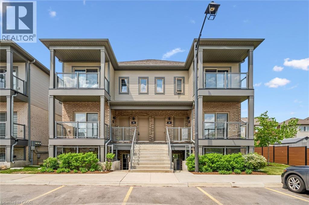 205 WEST OAK Trail UnitNo. 38, Kitchener