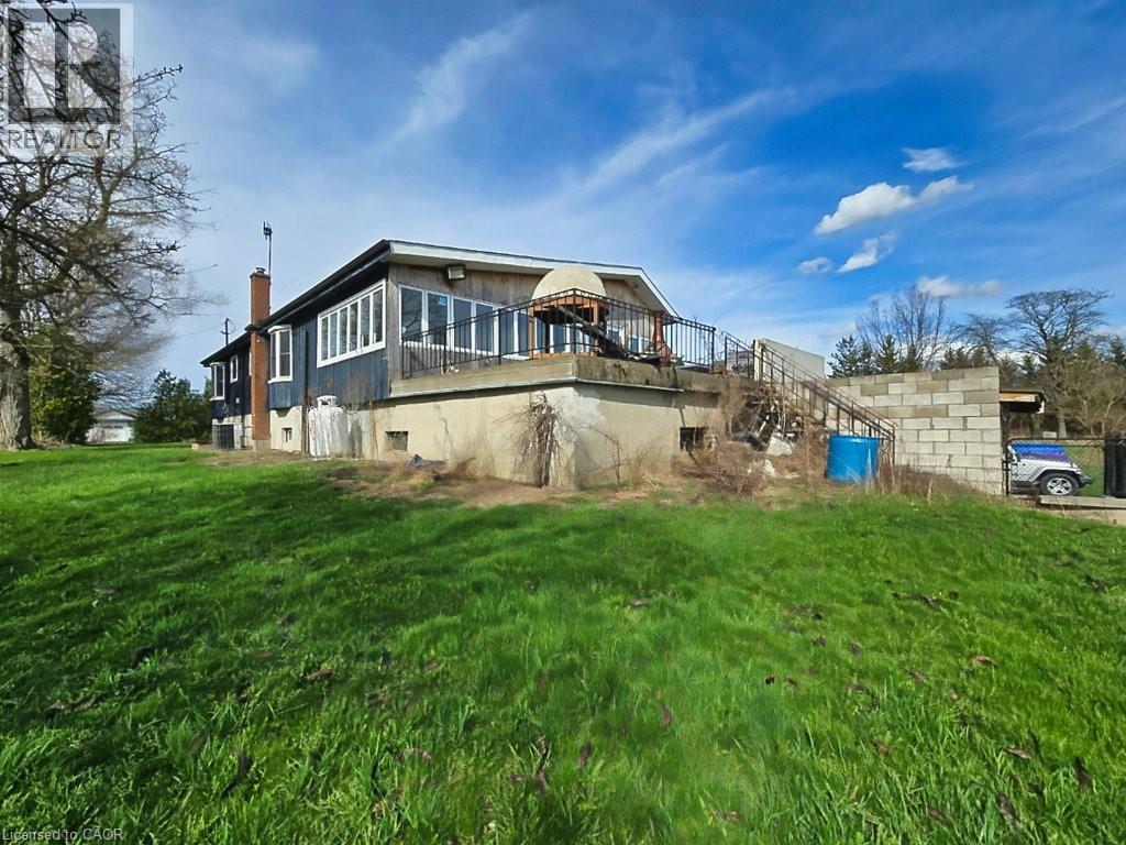 1030 METLER Road, Fenwick