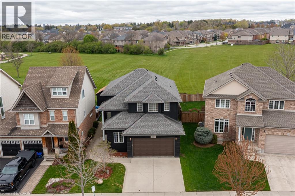210 HAWKSWOOD Drive, Kitchener