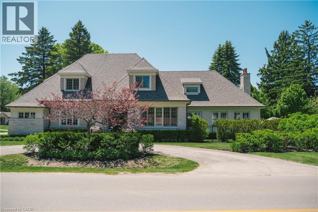 147 BEVERLY Court, Ancaster