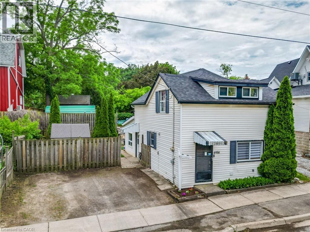 4956 BEAM Street, Beamsville