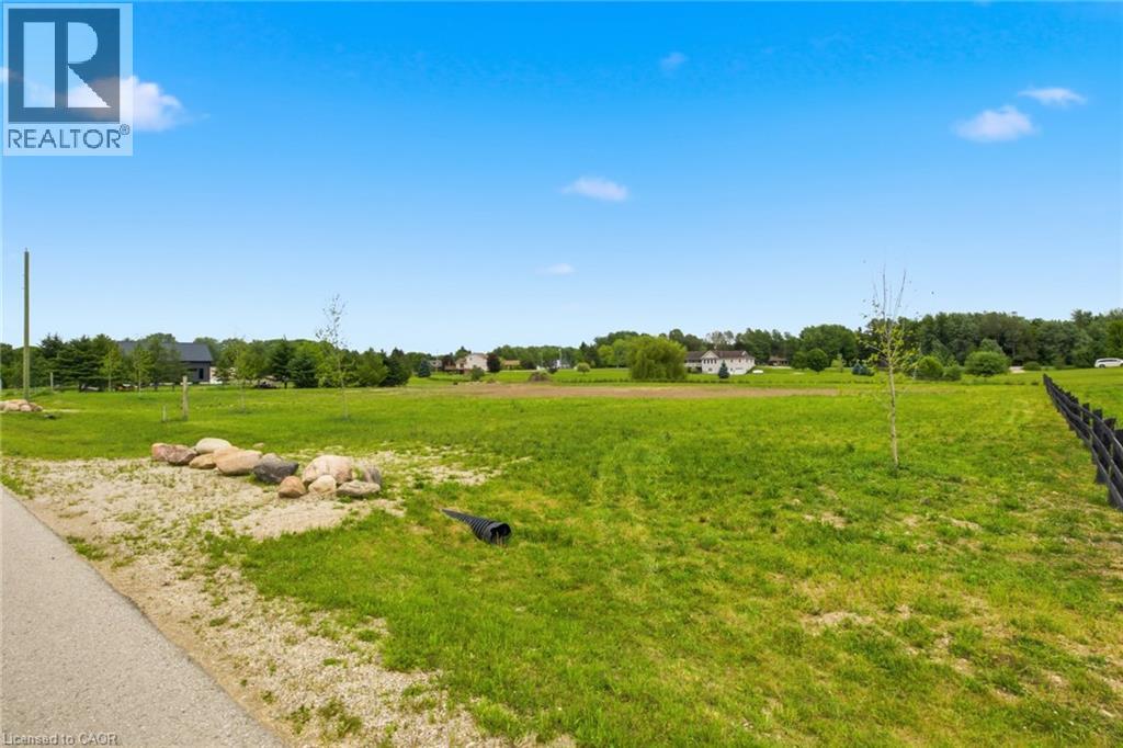1016 CURRIE Street, Wroxeter