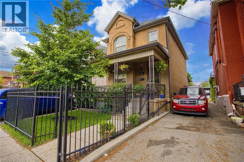 137 WENTWORTH Street N, Hamilton