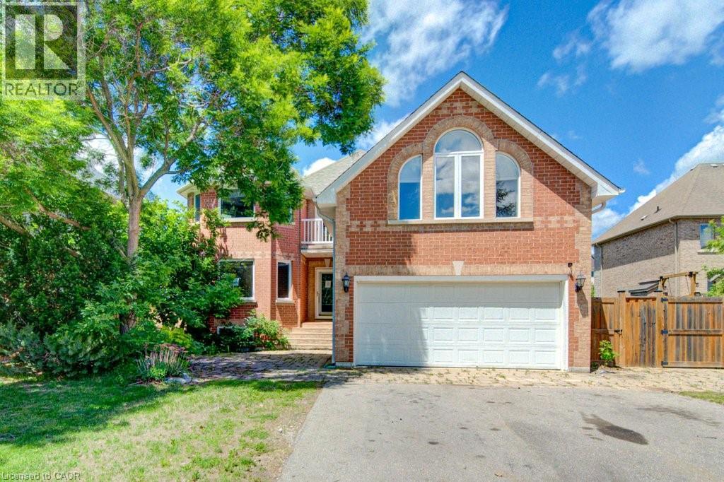 14 ANTRIM Court E, Caledon
