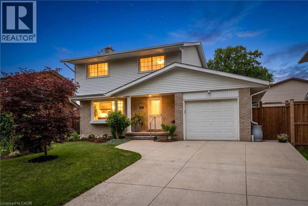 10 RADCLIFFE Drive, Kitchener