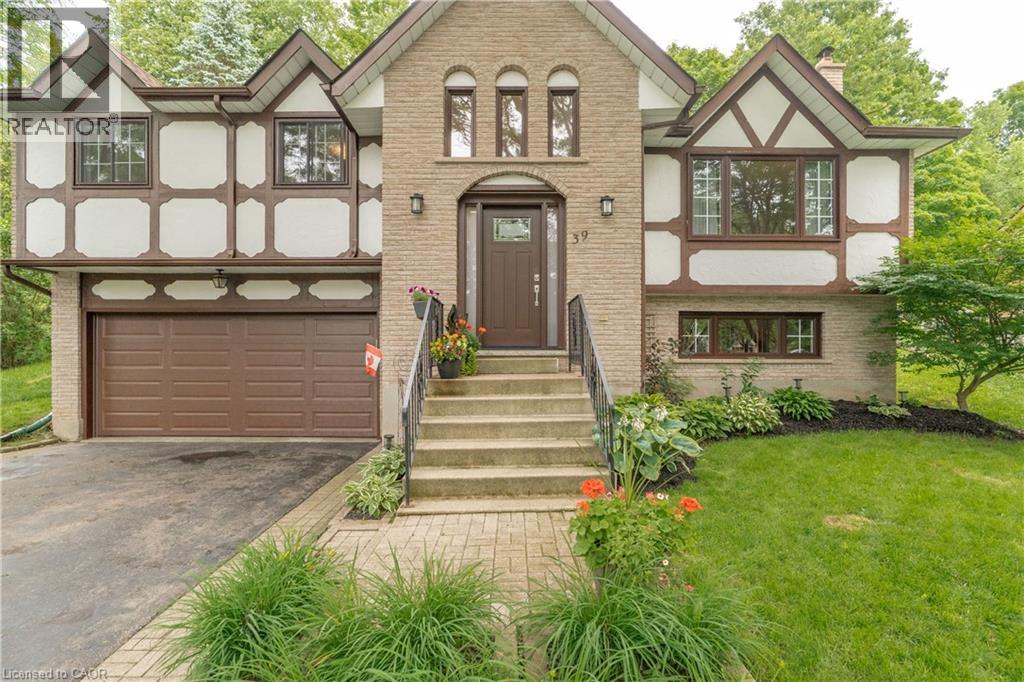39 WAGONERS Trail, Guelph