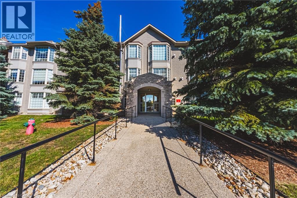 990 GOLF LINKS Road UnitNo. 308, Ancaster