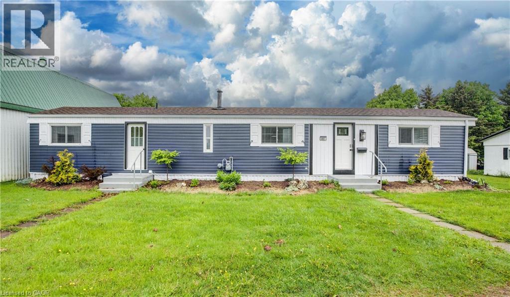 84 WELLINGTON Street S UnitNo. 7, Drayton